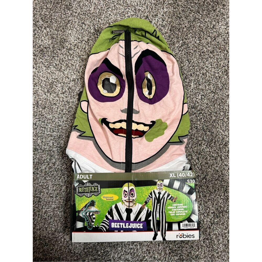 Beetlejuice costume size XL